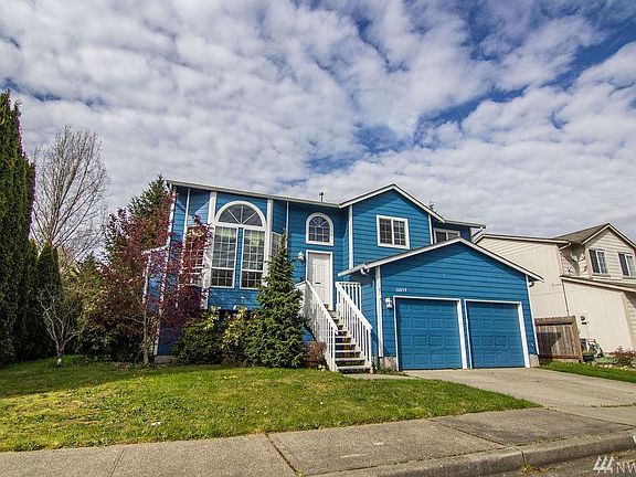 2nd image of 16839 Chinook Ln SE
