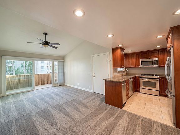 5th image of 400 N Myers St N #10