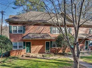 7 Faris Cir, Greenville, SC 29605