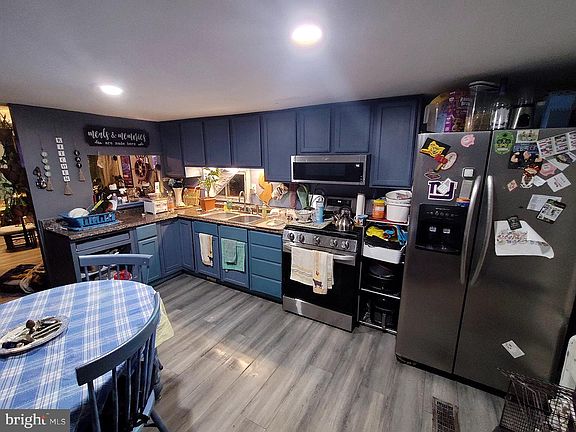 5th image of 211 Ohio Ave