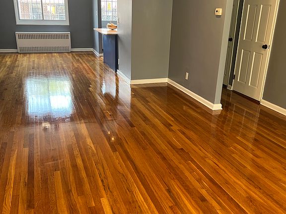 5th image of 32-11 70th St #1