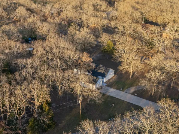 3550 Old Mill Rd, Greenville, TX 75402