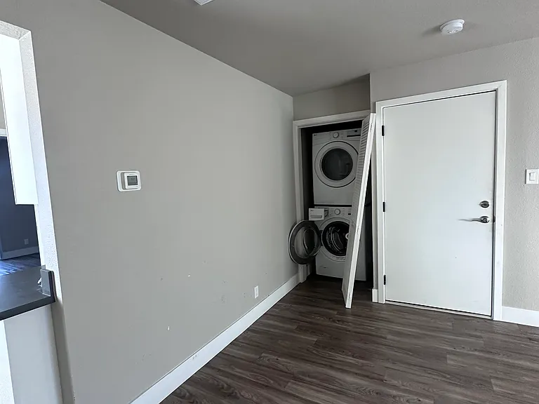 27 Panorama Dr #C — Photo 5