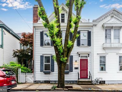 236 S Pitt St, Carlisle, PA, 17013