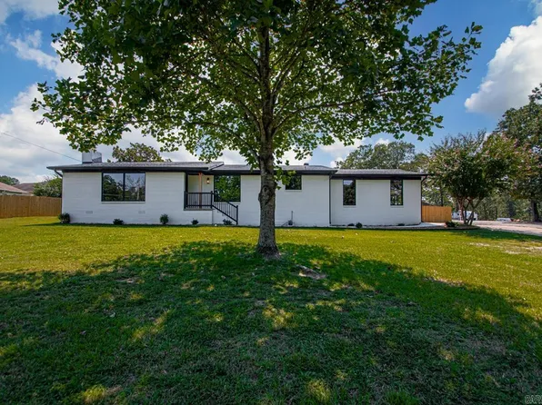 616 E Woodruff Ave, Sherwood, AR 72120