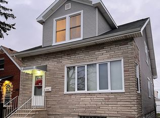 5345 N Neenah Ave, Chicago, IL 60656