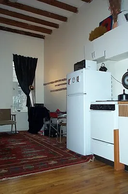 Rented by Tower Brokerage | media 21