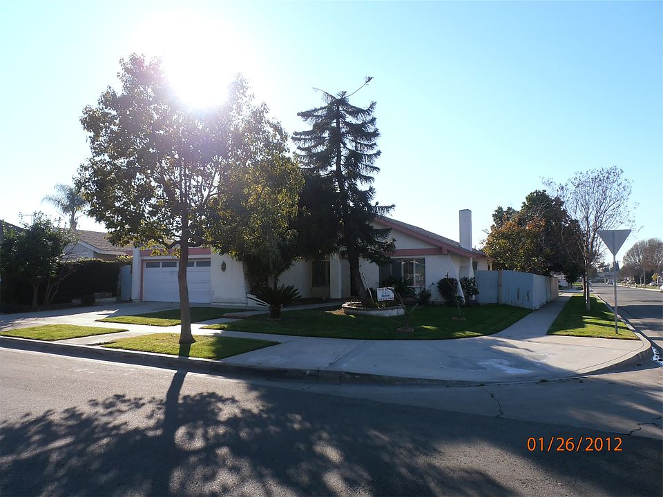 1st image of 2822 Olive Ln