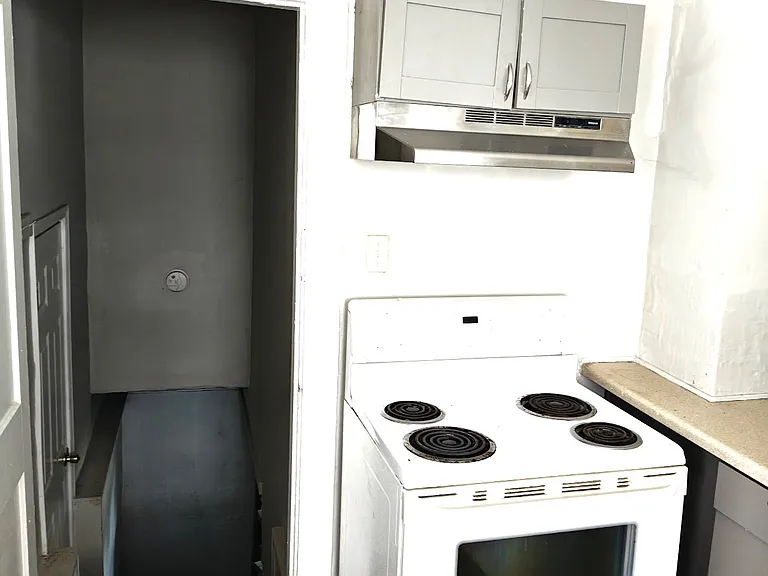 2139 Ome Ave — Photo 9