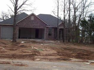1080 Post Oak Dr, Edmond, OK 73034