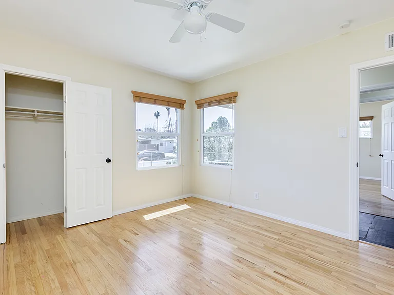 20301 Mobile St — Photo 12