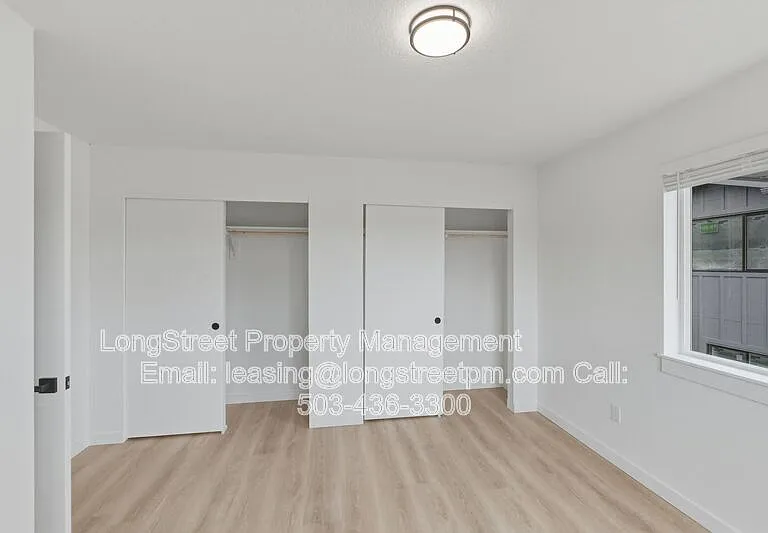 820 S 19th St — Photo 16