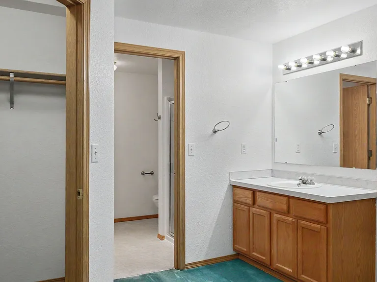 22530 Bluewater Dr SE — Photo 14