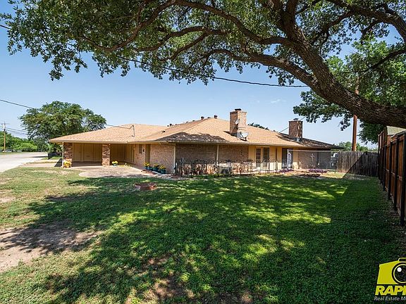 2nd image of 1658 S La Villa Cir