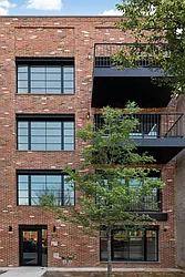 442 Pulaski Street in Stuyvesant Heights
