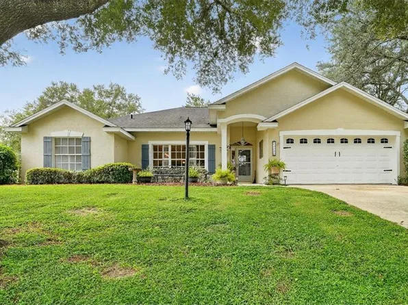 32543 Scenic Hills Dr, Mount Dora, FL 32757