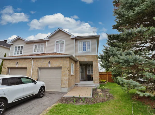 257 Rustic Hills Cres #1, Ottawa, ON K4A 5A5