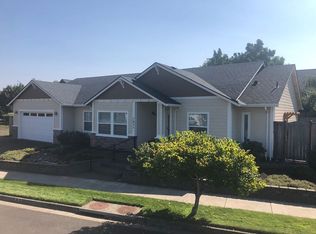 1631 Vera Dr, Springfield, OR 97477