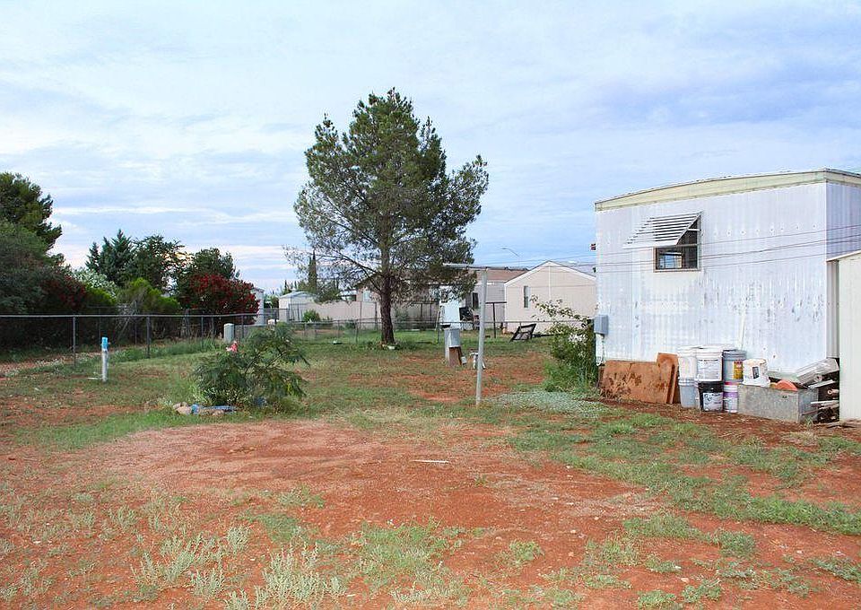 1st image of 4927 E Cypress Pl