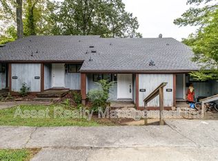 102 Walnut Ln, Oak Ridge, TN 37830