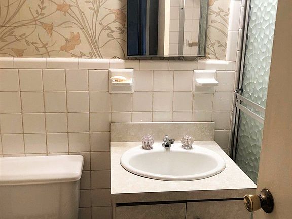 5th image of 2475 W 16th St APT 16A