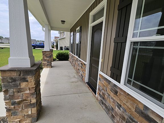 2nd image of 303 Weeping Willow Dr