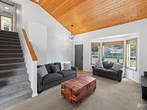4th image of 22808 48th Avenue Ct E