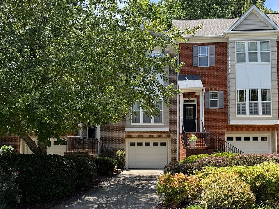 1st image of 104 Rose Walk Ln