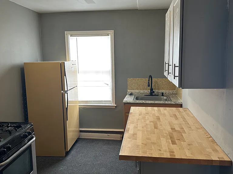 365 E Midlothian Blvd #1 — Photo 9