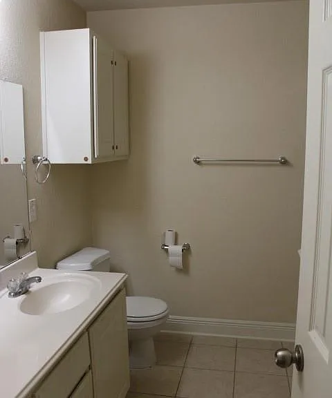 18114 Surrey Lake Ln — Photo 4
