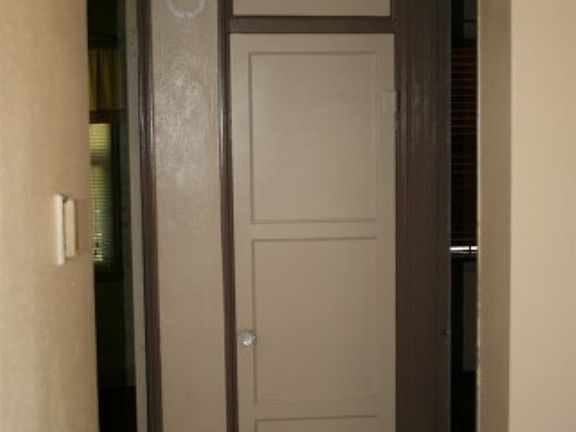 4th image of 9823 N Andrew St