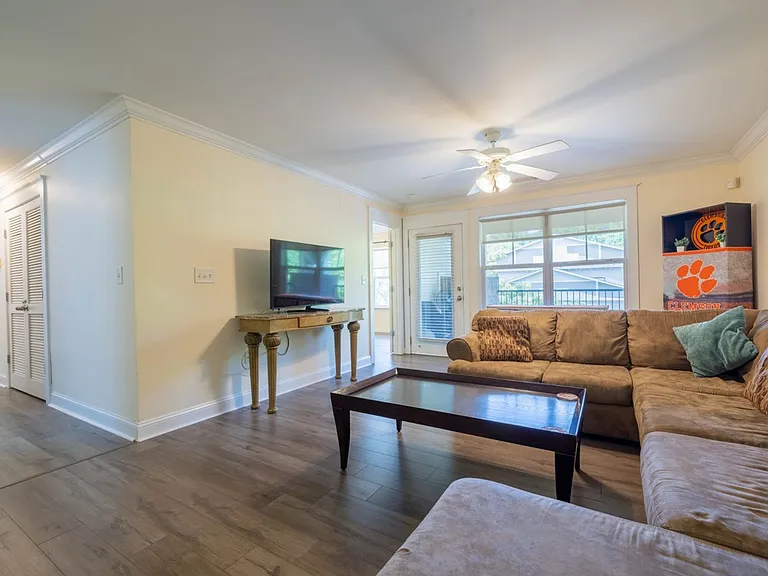 833 Old Greenville Hwy #1036 — Photo 21