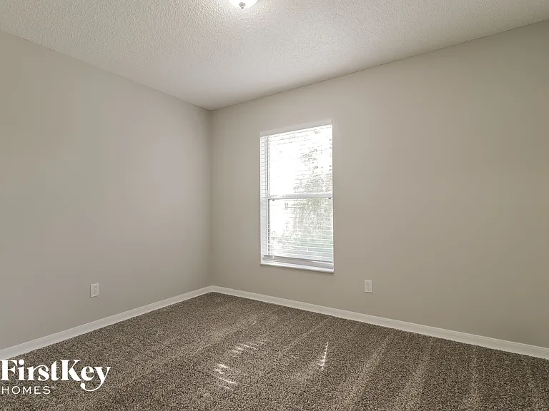 2417 Larkwood Rd — Photo 12