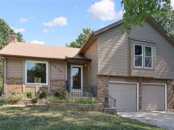16106 W 154th Ter, Olathe, KS 66062