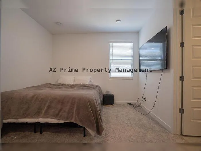 8139 E Osborn Rd — Photo 29