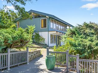 4360 N Foothill Rd, Medford, OR 97504