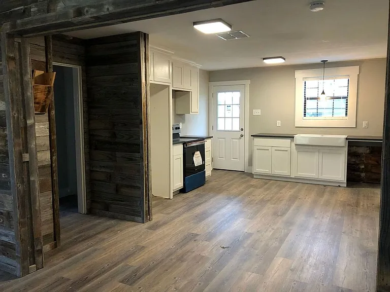 4200 Valview Dr — Photo 5