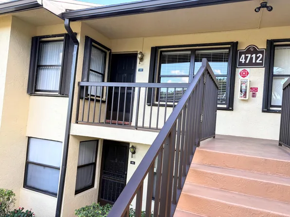 4712 E LUCERNE LAKES Boulevard E #203, Lake Worth, FL 33467