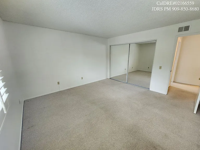 124 E Colorado Blvd #A — Photo 9