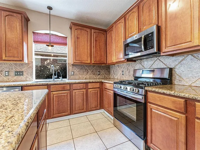 182 N Wimberly Way — Photo 13