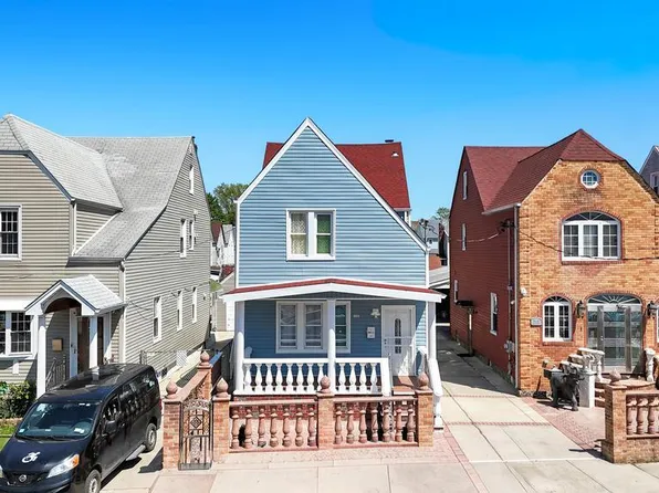 9411 210th Street, Queens Village, NY 11428