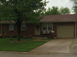 1908 Kelly Ln, Owensboro, KY 42303
