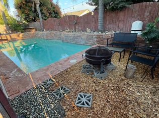 4241 E Paradise Ave, Visalia, CA