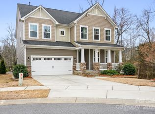 212 Rustling Waters Dr, Mooresville, NC 28117