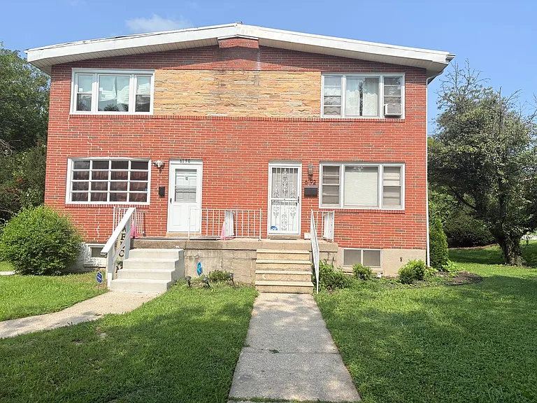 6192 Northwood Dr — Photo 1