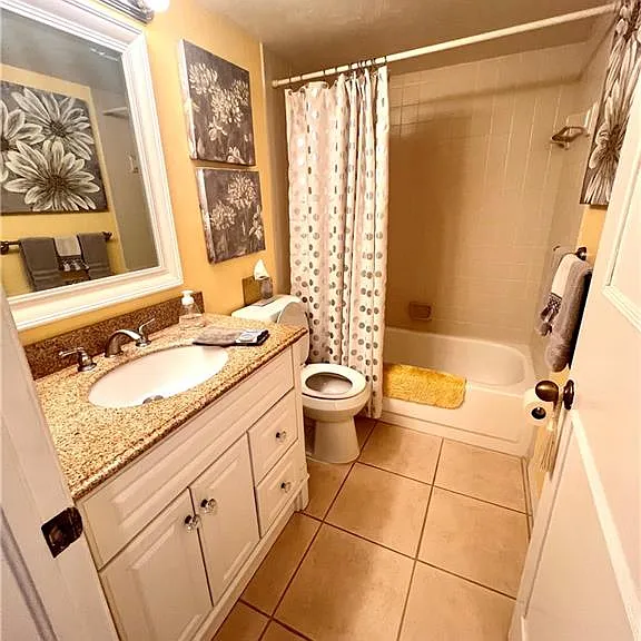 4240 Chantelle Dr #B103 — Photo 15