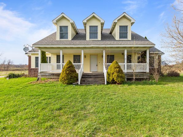 5580 Hegel Rd, Goodrich, MI 48438