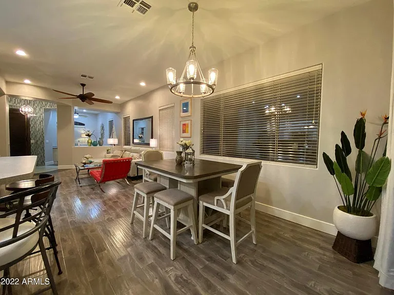 2042 W Periwinkle Way — Photo 12