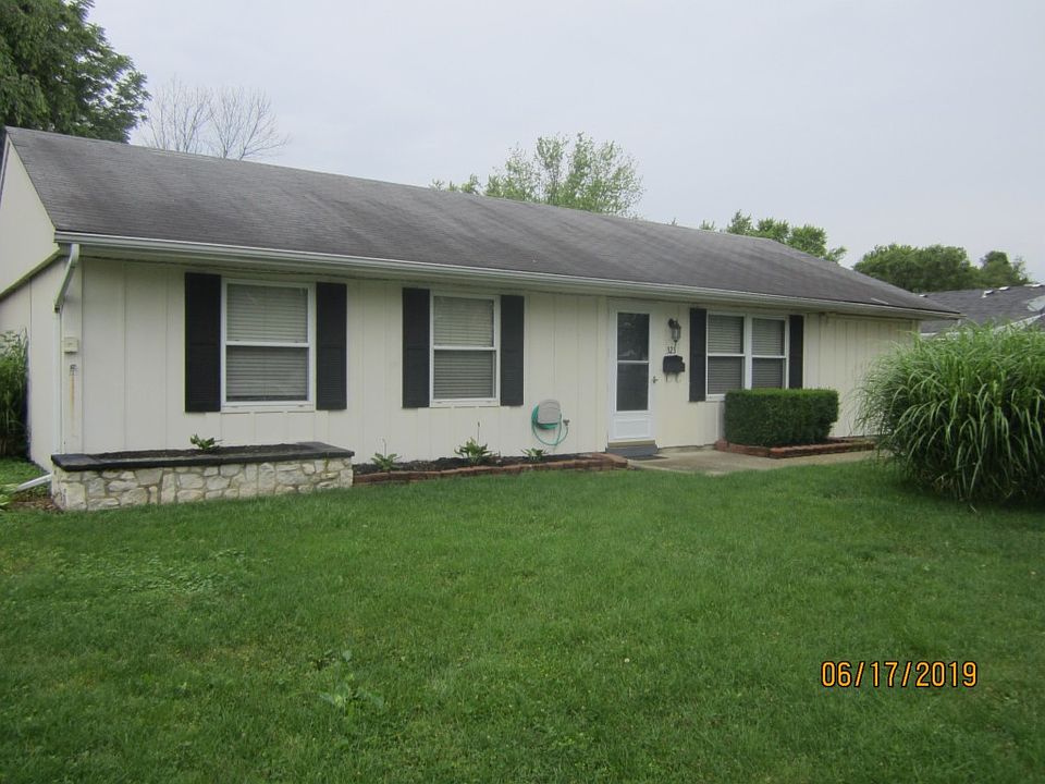 1st image of 323 Poplar St