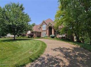 2403 Willowbrook Ct, Prospect, KY 40059